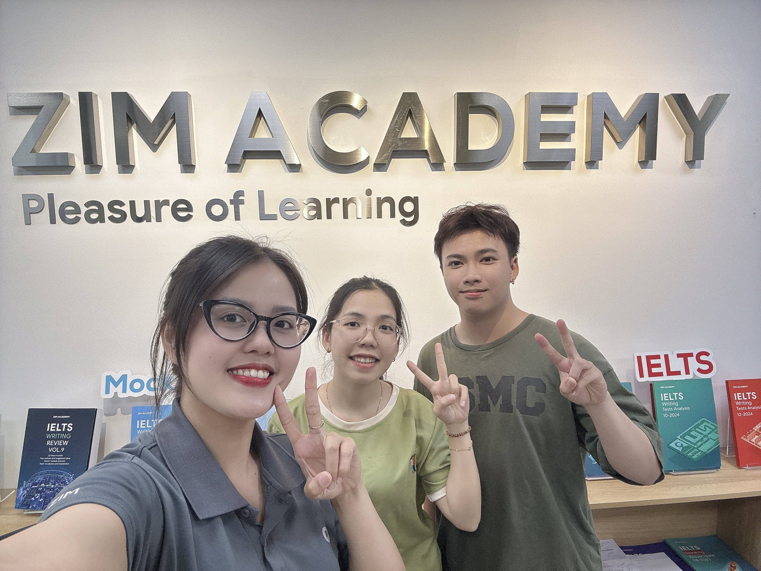 đánh giá của Nguyễn Thanh Gia Bảo 