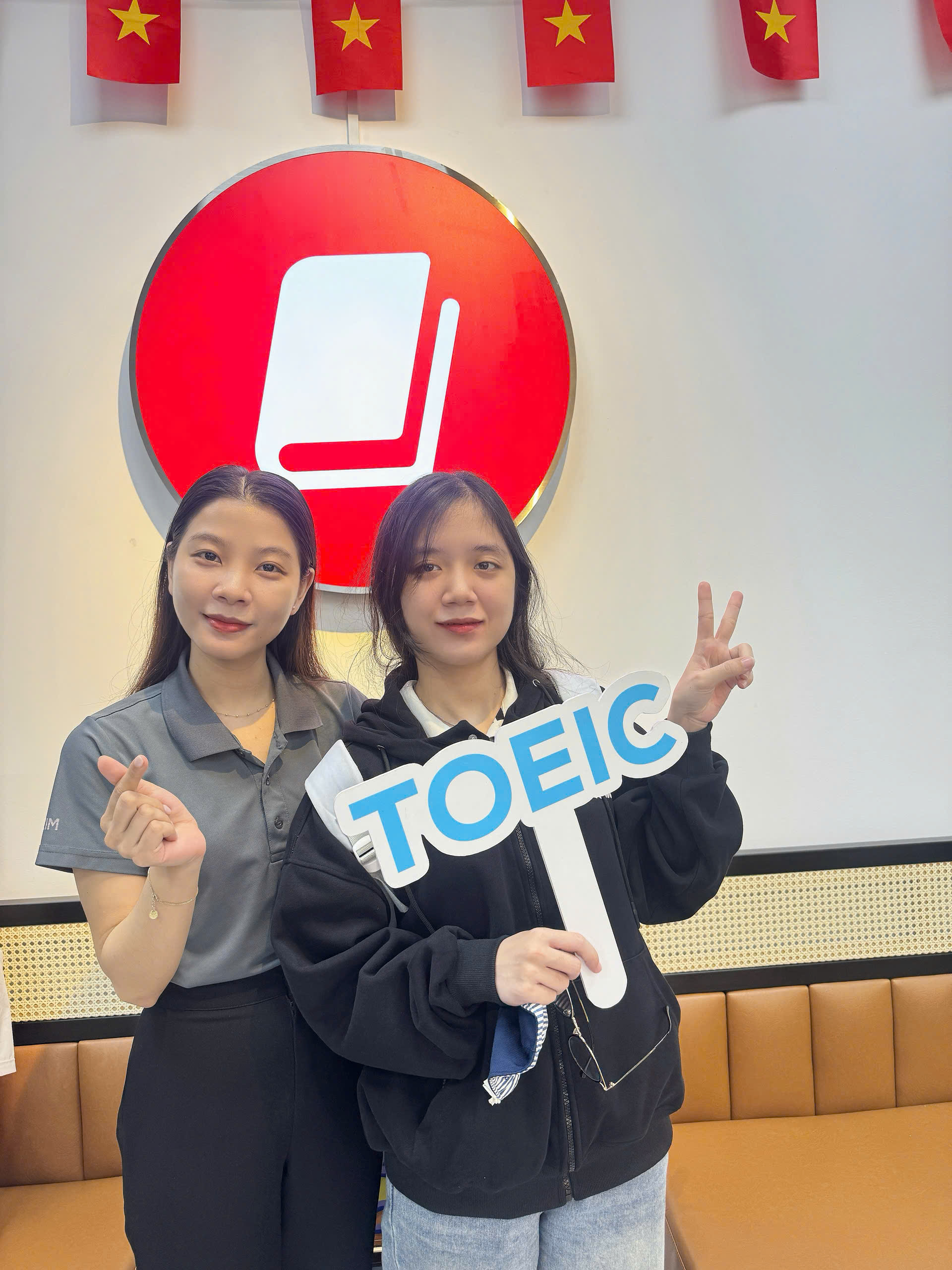 đánh giá của Hoàng Phan Thanh Thảo