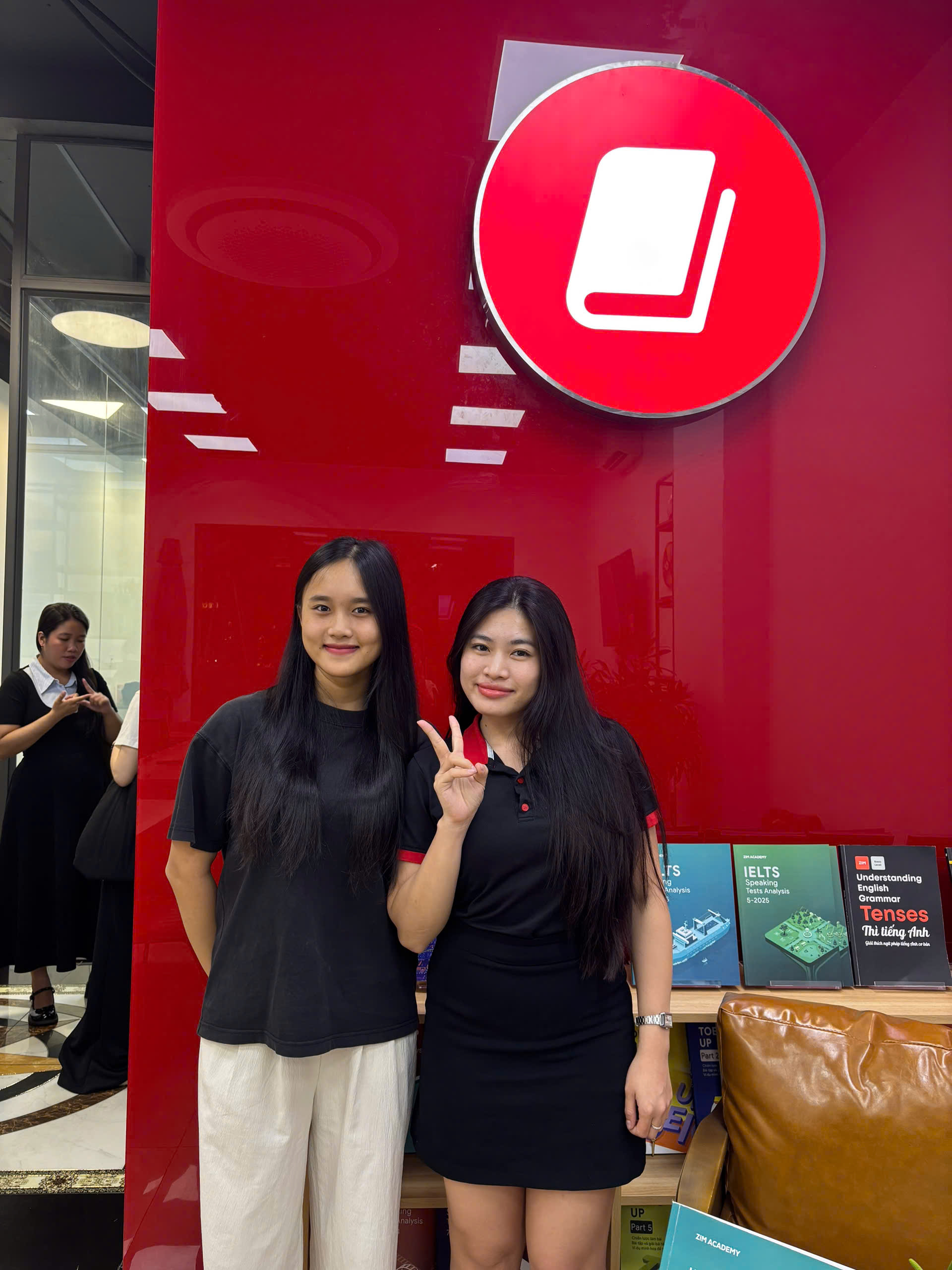 đánh giá của Hà Khánh Băng